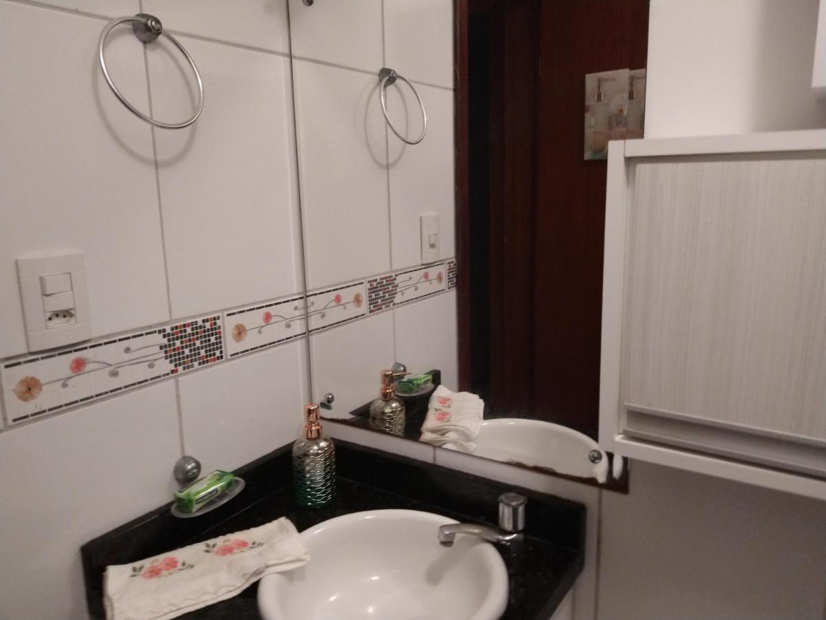 Aconchegante Apartamento Pe Na Areia Na Praia De Ingleses Gaivotas 70M Do Mar Флорианополис Экстерьер фото