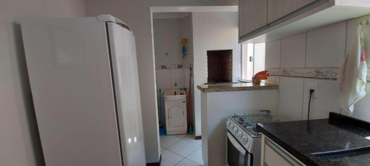 Aconchegante Apartamento Pe Na Areia Na Praia De Ingleses Gaivotas 70M Do Mar Флорианополис Экстерьер фото