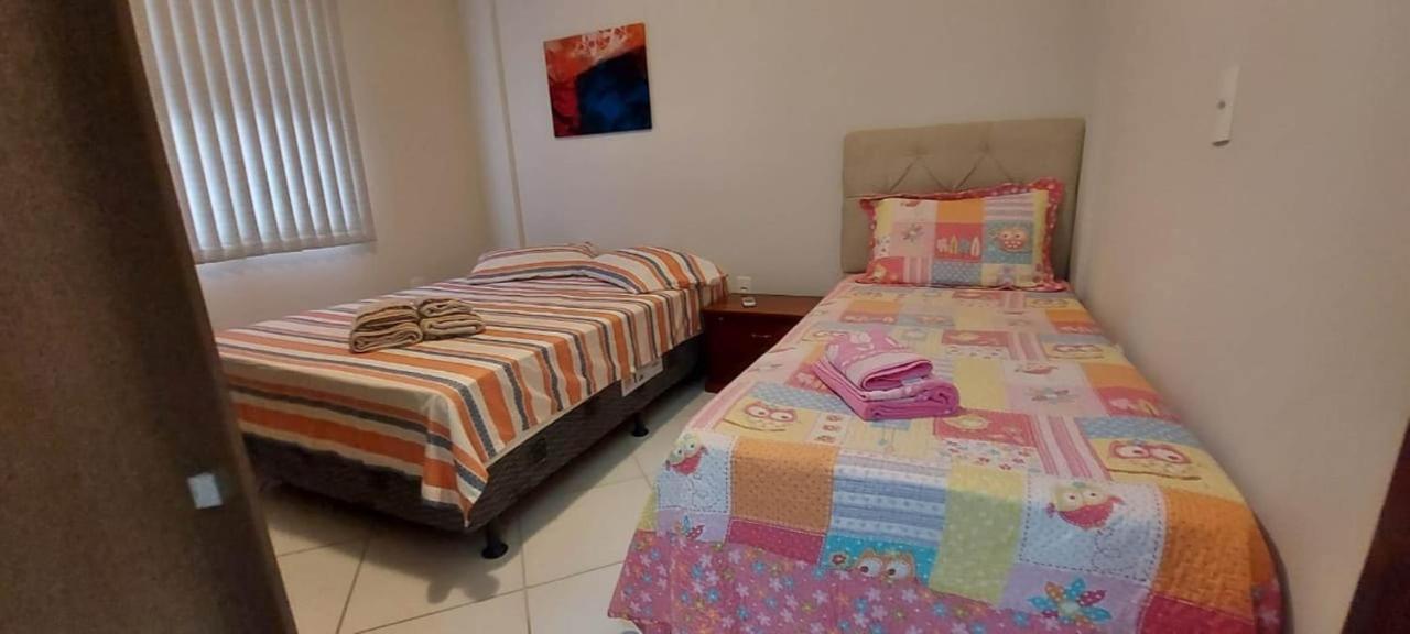 Aconchegante Apartamento Pe Na Areia Na Praia De Ingleses Gaivotas 70M Do Mar Флорианополис Экстерьер фото